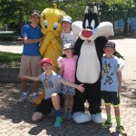 Part of our weekend in Chicago was a visit to Great America. Here all the new cousins get to know each other with Sylvester and Tweety